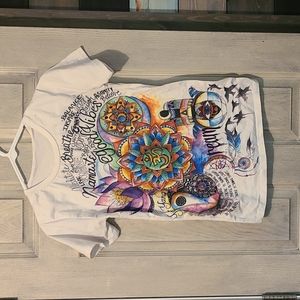 Graphic tshirt